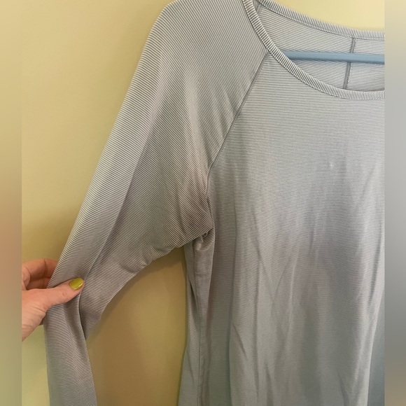 ATHLETA women’s long sleeve tunic, Sz M, grey stripe, GUC - Picture 4 of 6